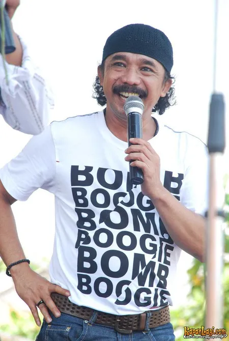 Foto Oppie Kumis