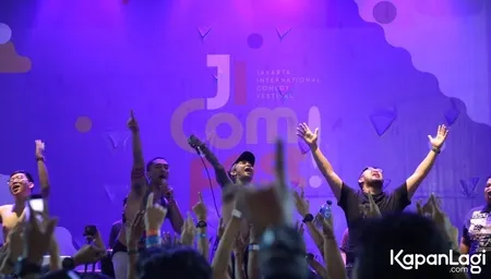 Foto Orkes Pensil Alis Young Lex