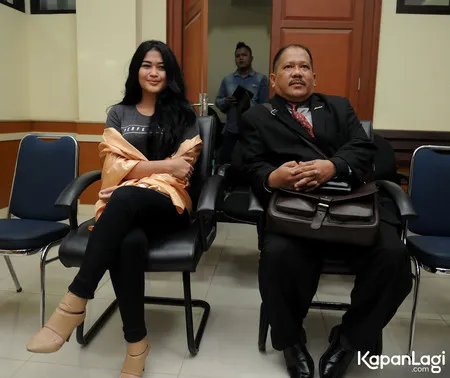 Foto Ovi Duo Serigala