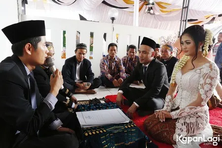 Foto Ovi Duo Serigala