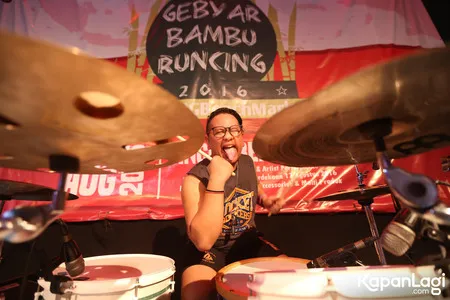 Foto Ozom Rocket Rockers