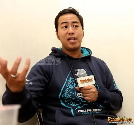 Foto Pandji Pragiwaksono