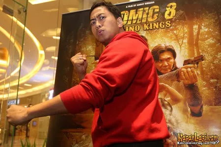 Foto Pandji Pragiwaksono