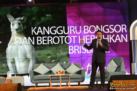 Foto Pandji Pragiwaksono