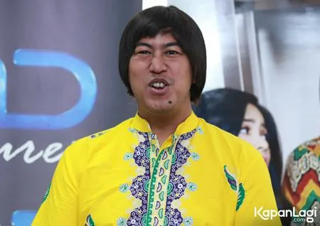 Foto Pandji Pragiwaksono