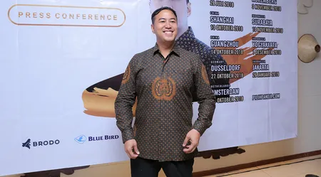 Foto Pandji Pragiwaksono