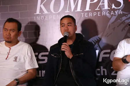 Foto Pandji Pragiwaksono