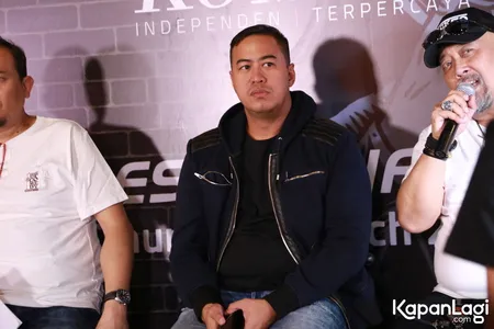 Foto Pandji Pragiwaksono