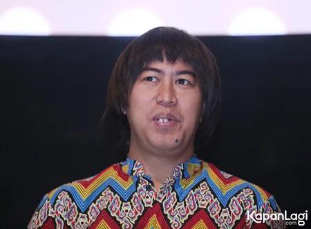 Foto Pandji Pragiwaksono