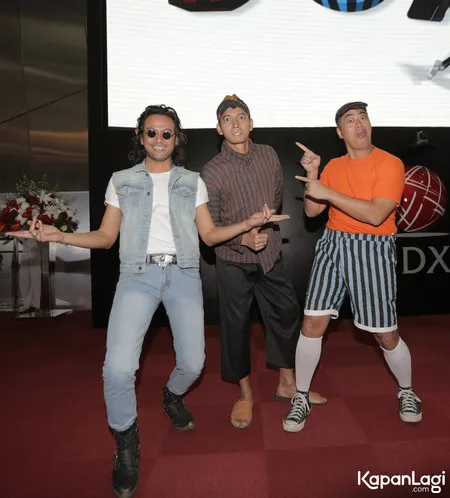 Foto Pandji Pragiwaksono