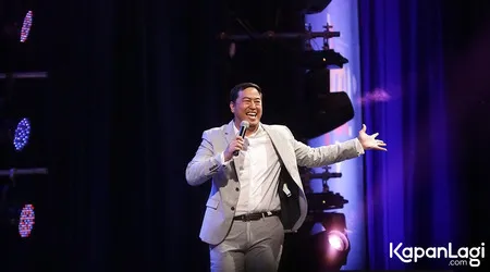 Foto Pandji Pragiwaksono