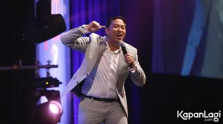 Foto Pandji Pragiwaksono