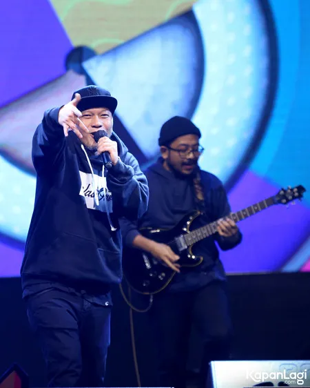 Foto Pandji Pragiwaksono