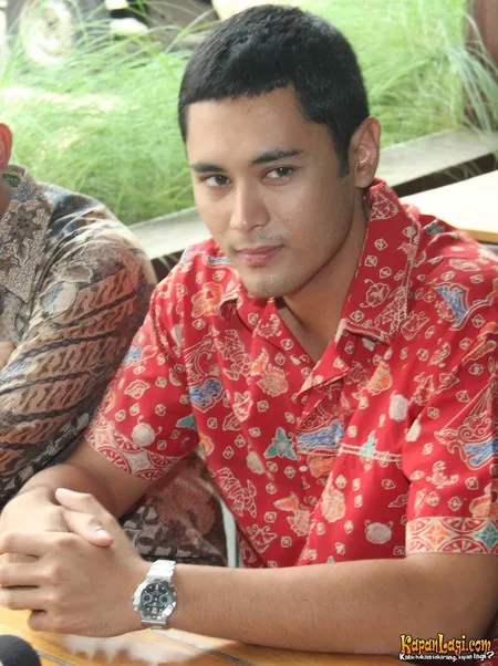 Foto Panji Trihatmodjo