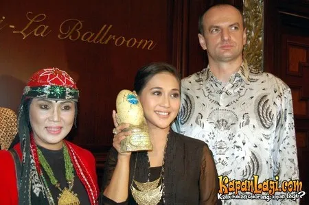Foto Paramitha Rusady