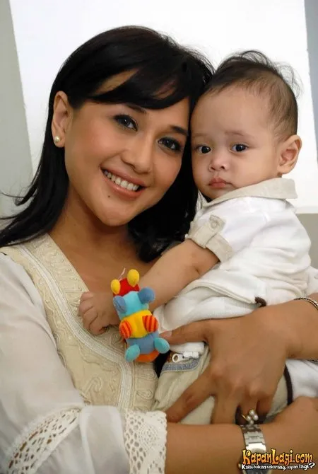 Foto Paramitha Rusady