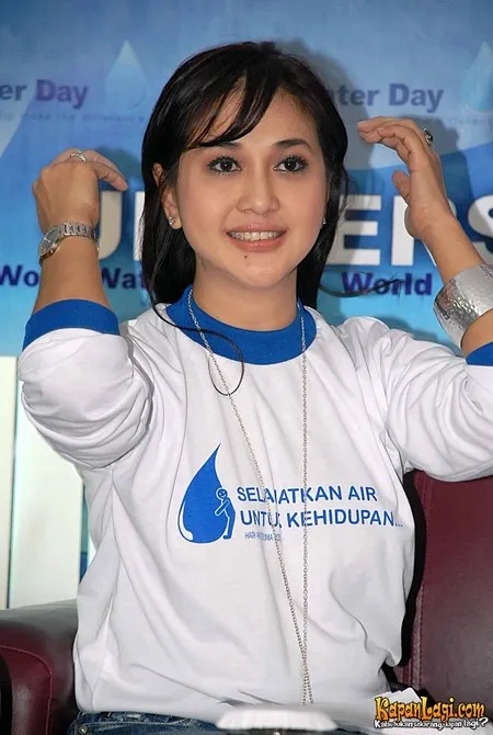 Foto Paramitha Rusady