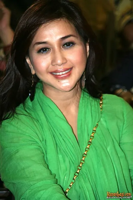 Foto Paramitha Rusady