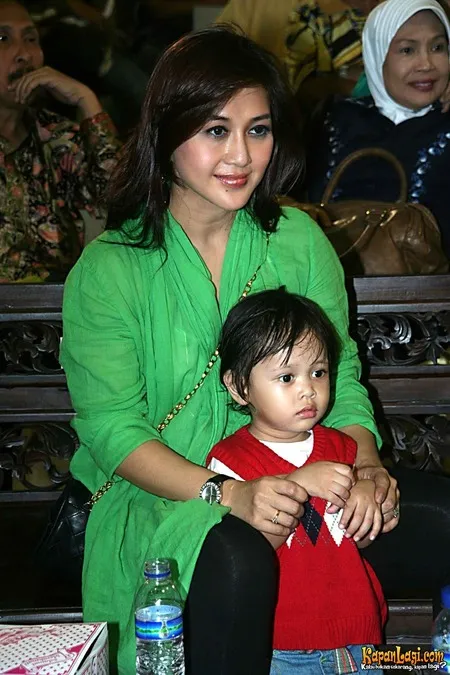 Foto Paramitha Rusady