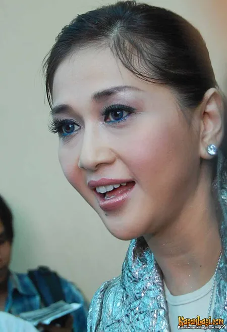 Foto Paramitha Rusady