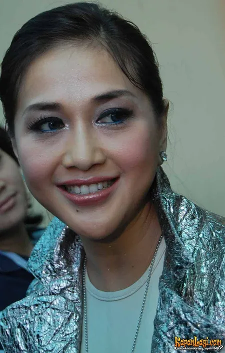 Foto Paramitha Rusady