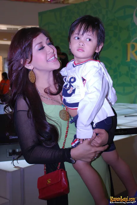 Foto Paramitha Rusady