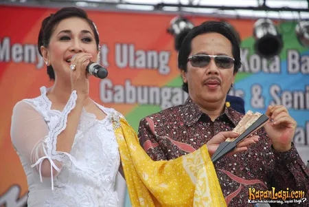 Foto Paramitha Rusady