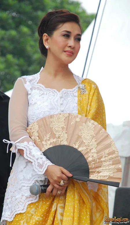 Foto Paramitha Rusady