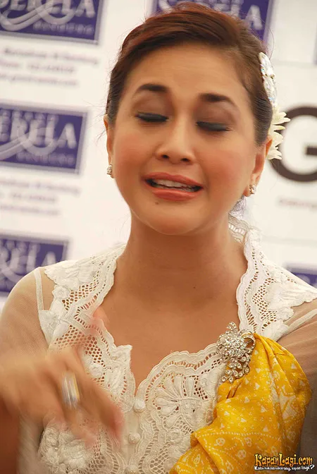 Foto Paramitha Rusady