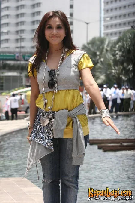 Foto Paramitha Rusady