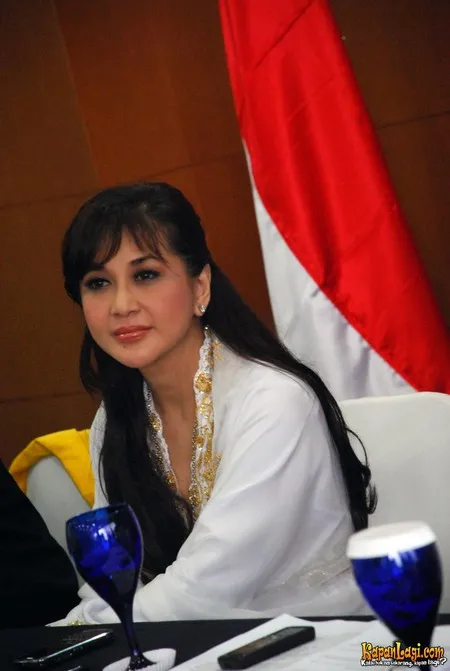 Foto Paramitha Rusady