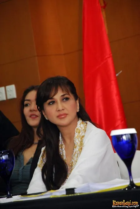 Foto Paramitha Rusady