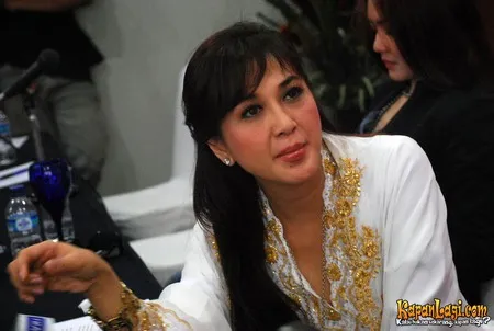 Foto Paramitha Rusady