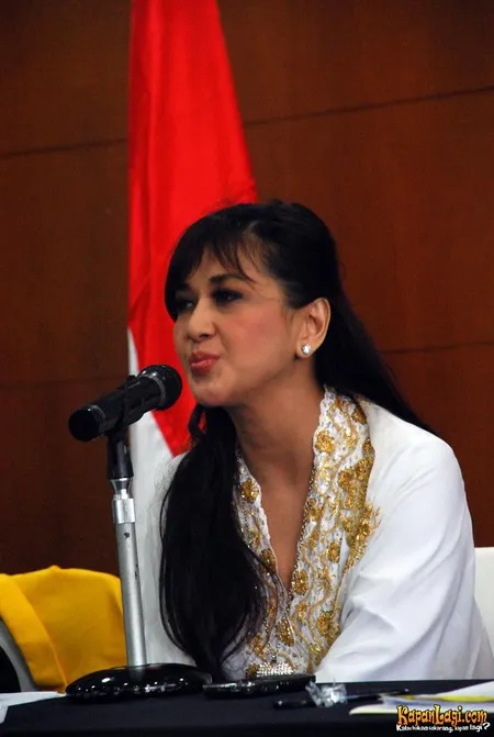 Foto Paramitha Rusady