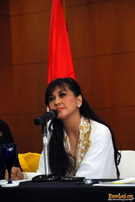 Foto Paramitha Rusady