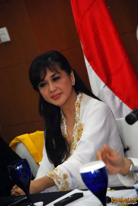 Foto Paramitha Rusady