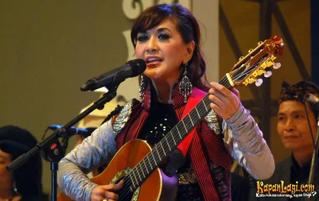 Foto Paramitha Rusady