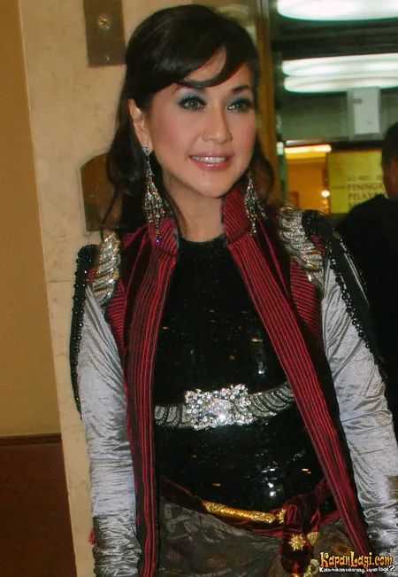 Foto Paramitha Rusady