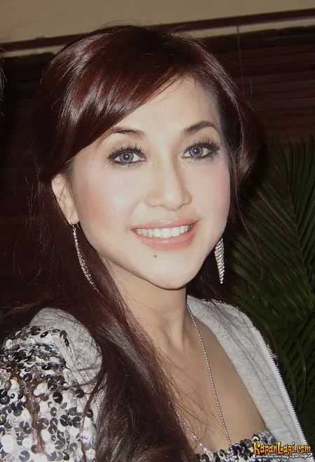 Foto Paramitha Rusady