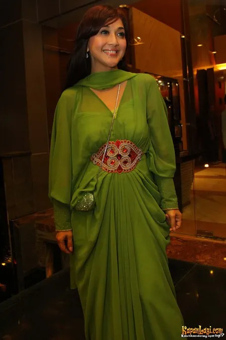 Foto Paramitha Rusady