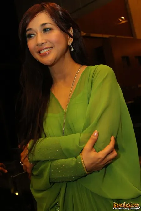 Foto Paramitha Rusady