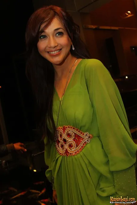 Foto Paramitha Rusady