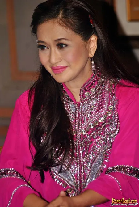 Foto Paramitha Rusady