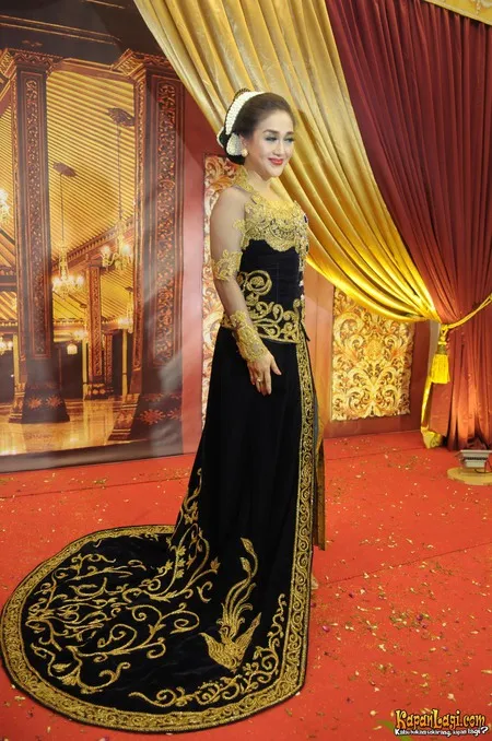 Foto Paramitha Rusady