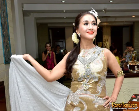 Foto Paramitha Rusady