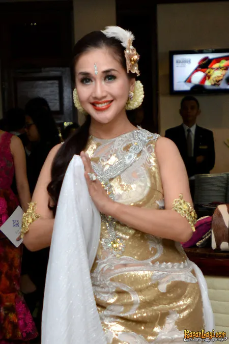 Foto Paramitha Rusady