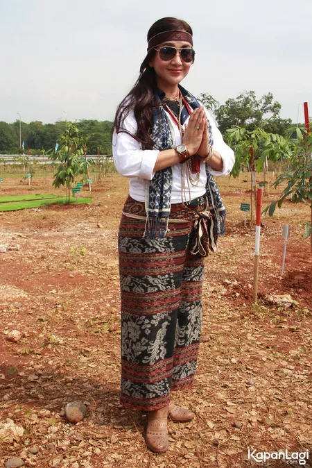 Foto Paramitha Rusady