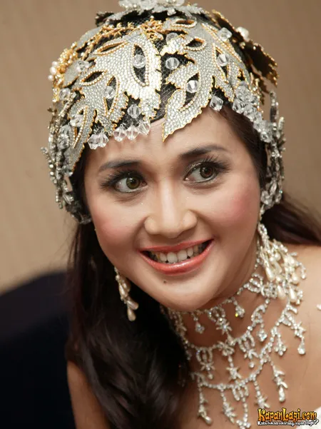 Foto Paramitha Rusady