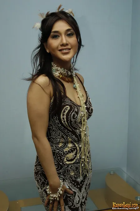 Foto Paramitha Rusady