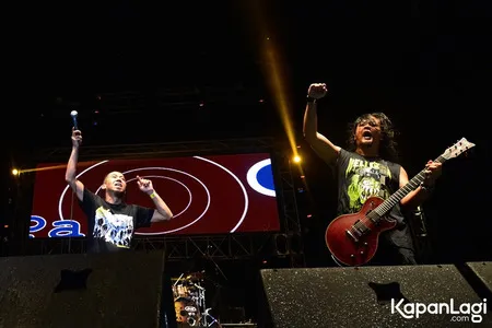 Foto Pas Band